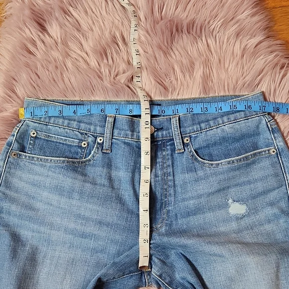 Lucky Brand 121 Slim Straight Distressed Jeans